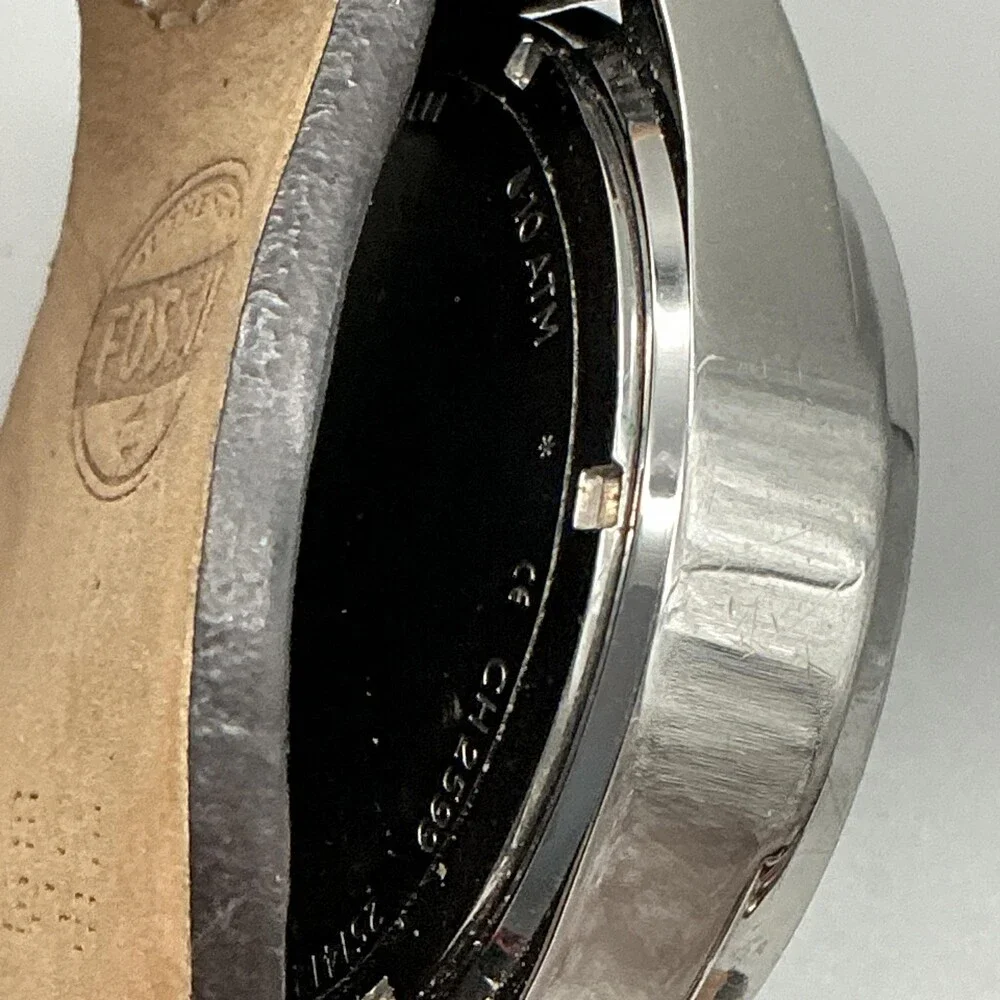 Fossil CH2599 Mens Watch 44mm Black Dial Leather Chronograph Date New Battery